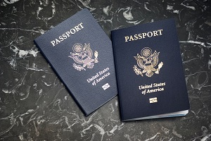 Solicitar DACA O TPS Para Ajustar Tu Estatus Con Lincoln-Goldfinch Law - Abogados de Inmigración