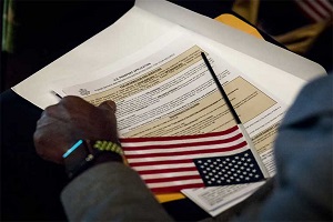 Solicite Asesoría Legal Y Profesional Con Las Guardianas Legales De Lincoln-Goldfinch Law - Abogados de Inmigración
