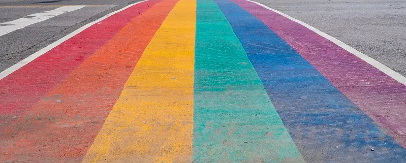 Celebra El Mes Del Orgullo Con El Increíble Equipo De Lincoln-Goldfinch Law - Abogados de Inmigración