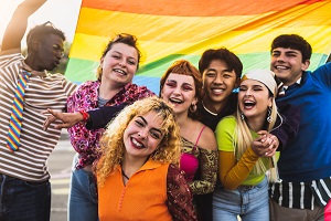Conozca Sus Derechos Migratorios Como Miembro De La Comunidad LGBTQ+ En Los Estados Unidos