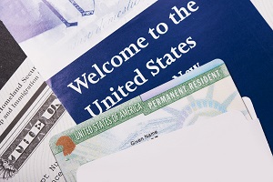 Consulte Con Lincoln-Goldfinch Law Acerca De Sus Opciones Legales Para Obtener Una Green Card