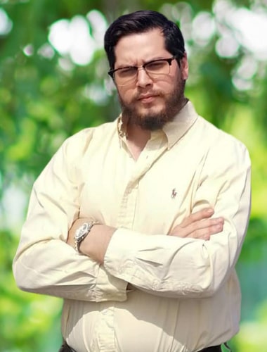 Alejandro Ponce Minakata Coordinador De Clientes En Firma Legal En Texas