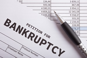 Aprenda Cómo La Bancarrota Puede Salvar Su Vida Financiera Y La De Su Familia
