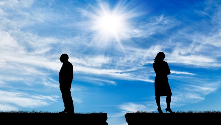 Divorciarse En EE. UU. Con Una Pareja Ciudadana Puede Afectar Su Estatus Migratorio