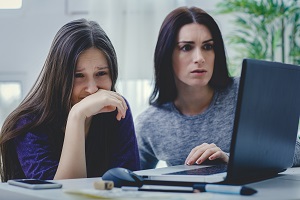 If You Have Questions About Deleting Posts Or Even Any Account From Your Social Network, Consult Free With Lincoln-Goldfinch Law - Abogados de Inmigración