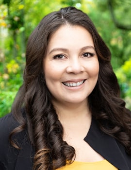 Roxana Margarita Executive Asisstant At Lincoln-Goldfinch Law