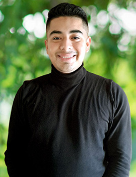 Guillermo New Client Coordinator In Lincoln-Goldfinch Law