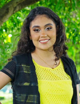 Alexia Perez Selling Coordinator At Lincoln-Goldfinch Law