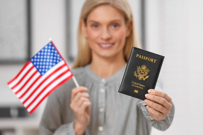 Citizenship Lawyer Helps Immigrants In The U.S.