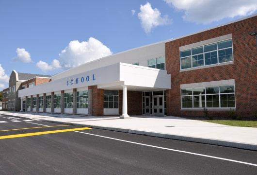 Las escuelas públicas de Los Ángeles crean «zonas seguras» contra las redadas del ICE