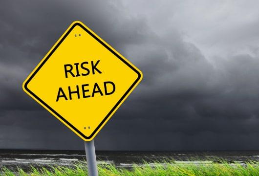 Consejos de Seguridad para Inmigrantes durante Celebraciones