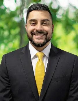 Eliseo Coordinador de Nuevos Clientes en Lincoln-Goldfinch Law