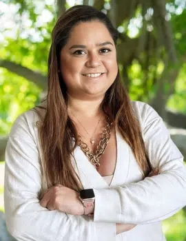 Valeria Legal Assistant Lincoln-Goldfinch Law