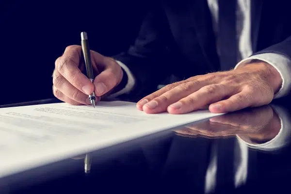 Immigration Lawyers Near Adinrock, TX